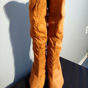 Ladies Apt 9 Fashion Boots Size 9